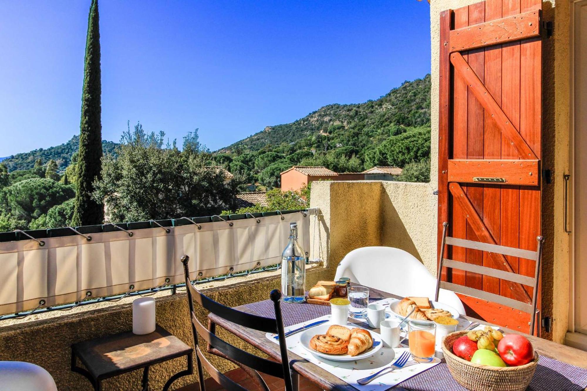Apartment Select'so - Superbe T2 Avec Vue Pour Un Sejour Relaxant - Piscine Et Parking Inclus - Paradisia *